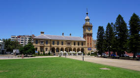 Newcastle Customs House
