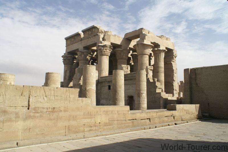Kom Ombo