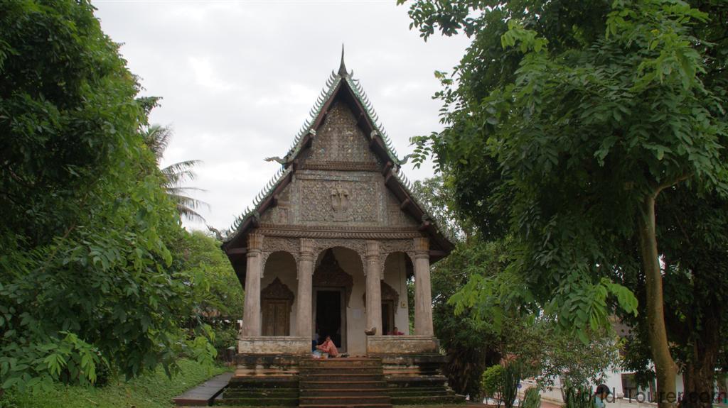 Wat Pa Houk