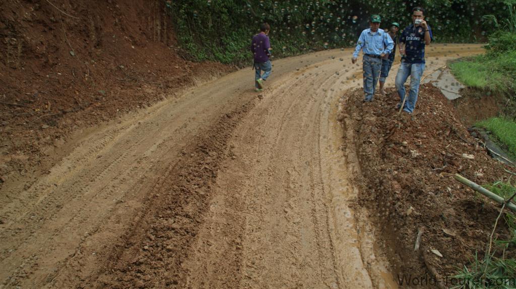 Muddy Road, Laos
