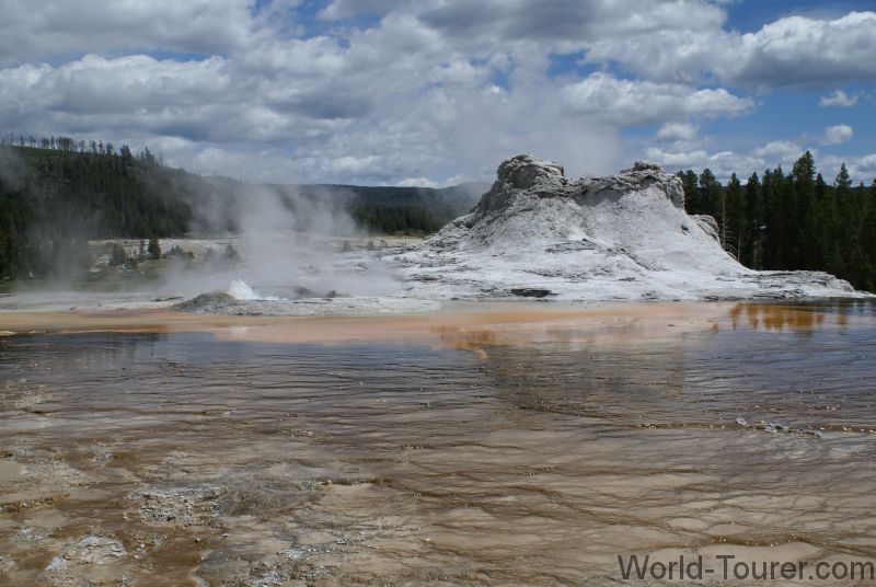 Castle Geyser